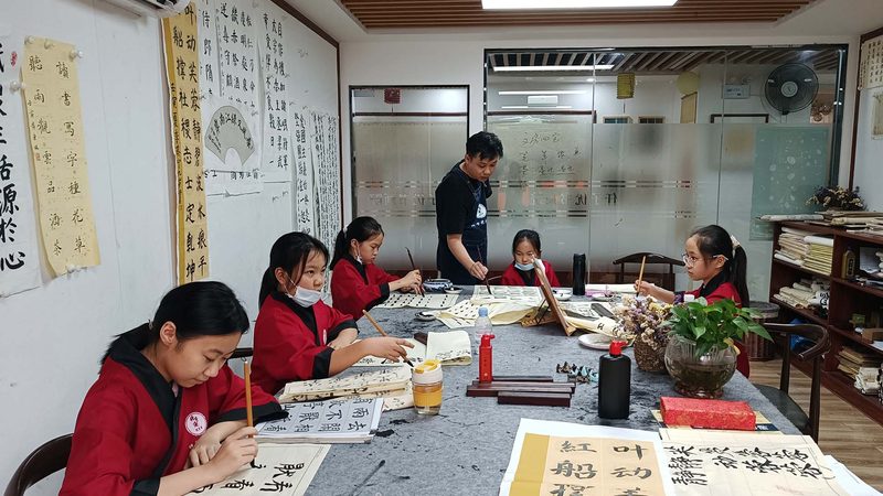 成人教育学历提升代理加盟，揭秘背后的行业逻辑